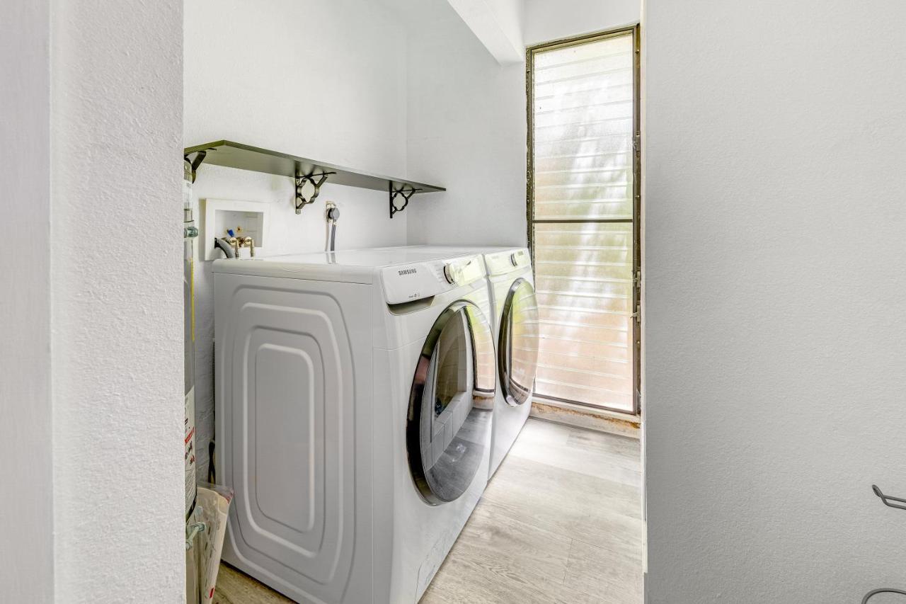 Newly Renovated Condo With Sup Paddle Boards And Golf Clubs Included Kailua-Kona Exteriér fotografie