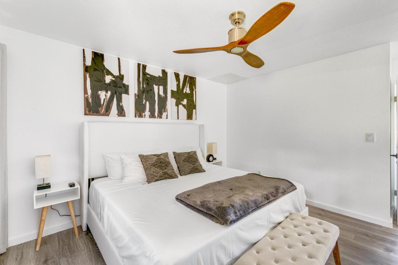 Newly Renovated Condo With Sup Paddle Boards And Golf Clubs Included Kailua-Kona Exteriér fotografie